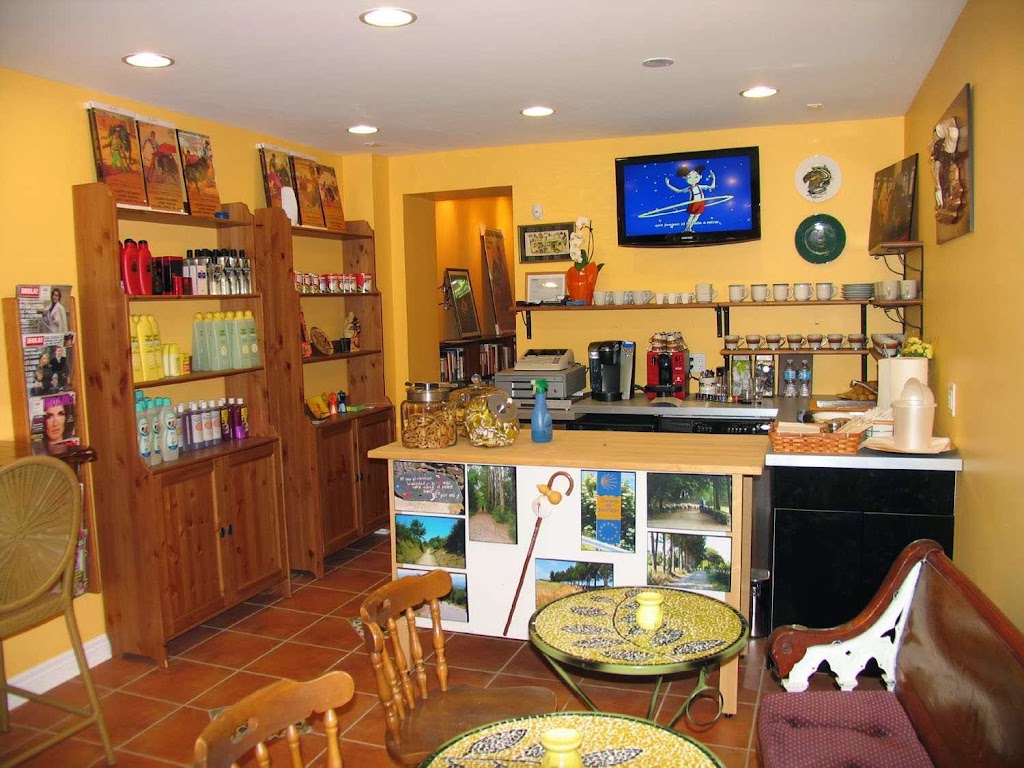 Torontos Spanish Book Store | 872 Bathurst St, Toronto, ON M5R 3G3, Canada | Phone: (416) 533-4000