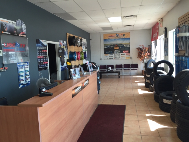 Liberty Tires | Metal Works Plaza, 3663 Mavis Rd, Mississauga, ON L5C 2Z2, Canada | Phone: (905) 896-8473