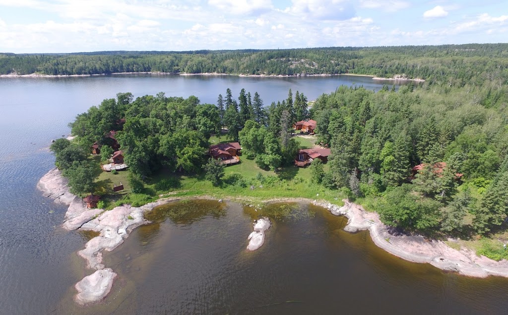 Eagle Nest Lodge | Box 1588, Lac du Bonnet, MB R0E 1A0, Canada | Phone: (204) 250-3323