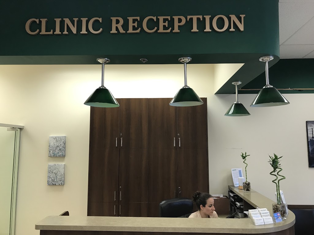 Smiths Pharmacy | 3590 Rutherford Rd Unit 3, Vaughan, ON L4H 3T8, Canada | Phone: (905) 553-1280