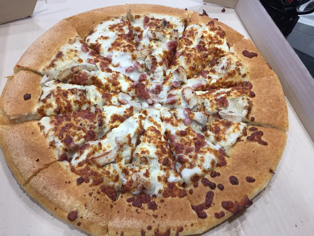 Pizza Hut | 1980 Dundas St. E, London, ON N5V 1P5, Canada | Phone: (519) 457-7667