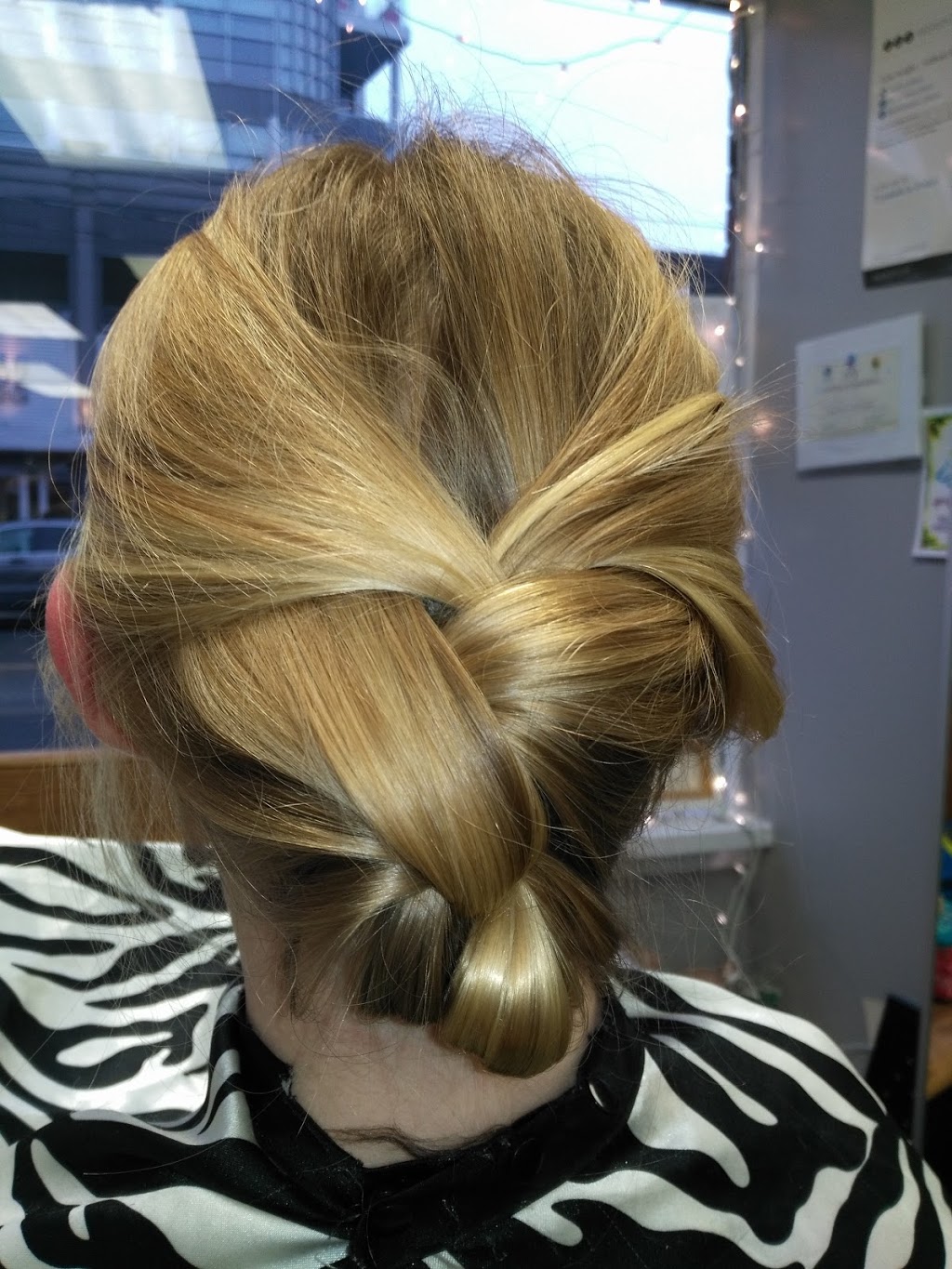 Dreamer Hair Design | 953 Kingston Rd, Toronto, ON M4E 1S8, Canada | Phone: (416) 788-8751