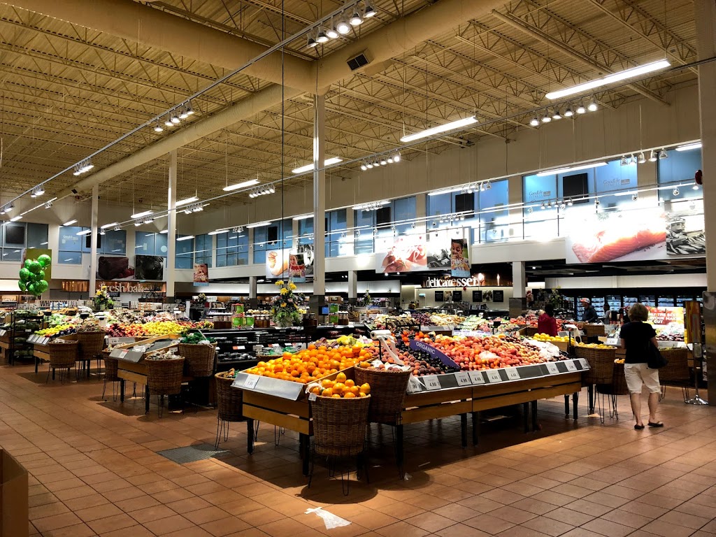 Loblaws | 200 Bullock Dr, Markham, ON L3P 1W2, Canada | Phone: (905) 294-4922