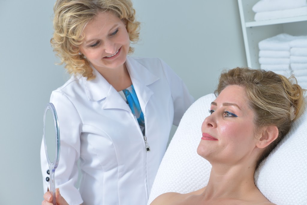 Clear Complexions Skin Therapy | 1959 152 St unit #115, Surrey, BC V4A 9E3, Canada | Phone: (604) 828-7468