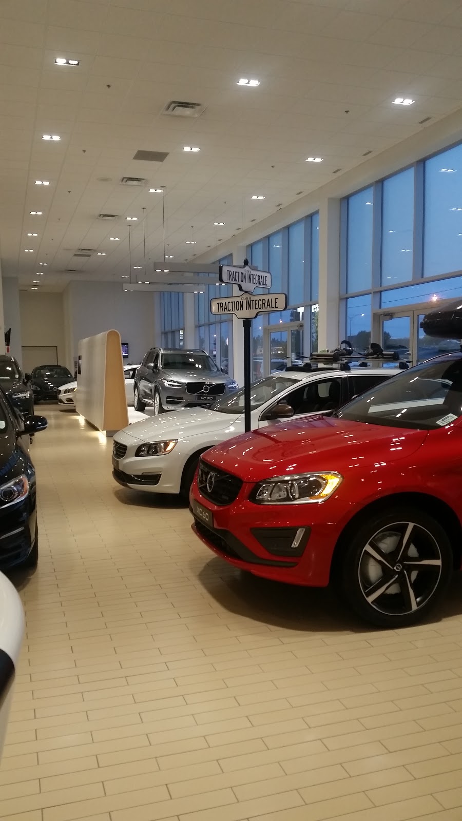 Volvo de Brossard | 9425 Boulevard Taschereau, Brossard, QC J4Y 2J3, Canada | Phone: (450) 659-6688