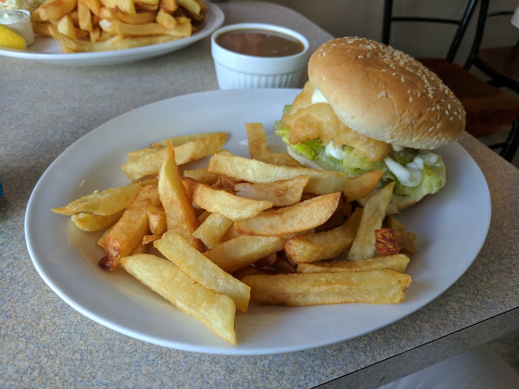 Amys Fish & Chips | 1285 Elgin Mills Rd E #24, Richmond Hill, ON L4S 0B5, Canada | Phone: (905) 237-8082