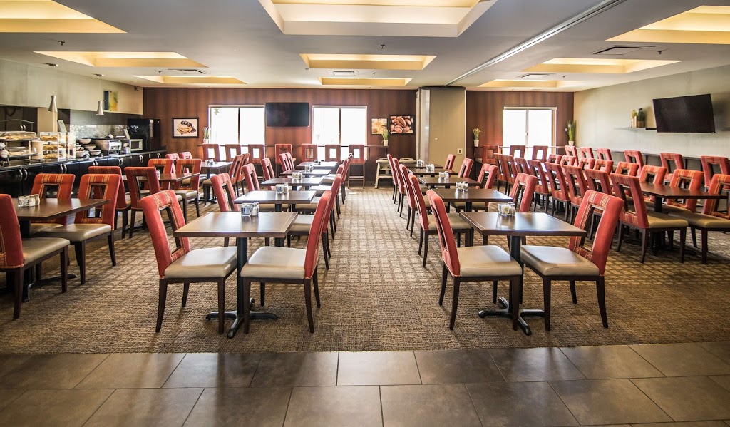 Best Western Plus Wine Country Hotel & Suites | 3460 Carrington Rd, West Kelowna, BC V4T 3C1, Canada | Phone: (250) 707-1637