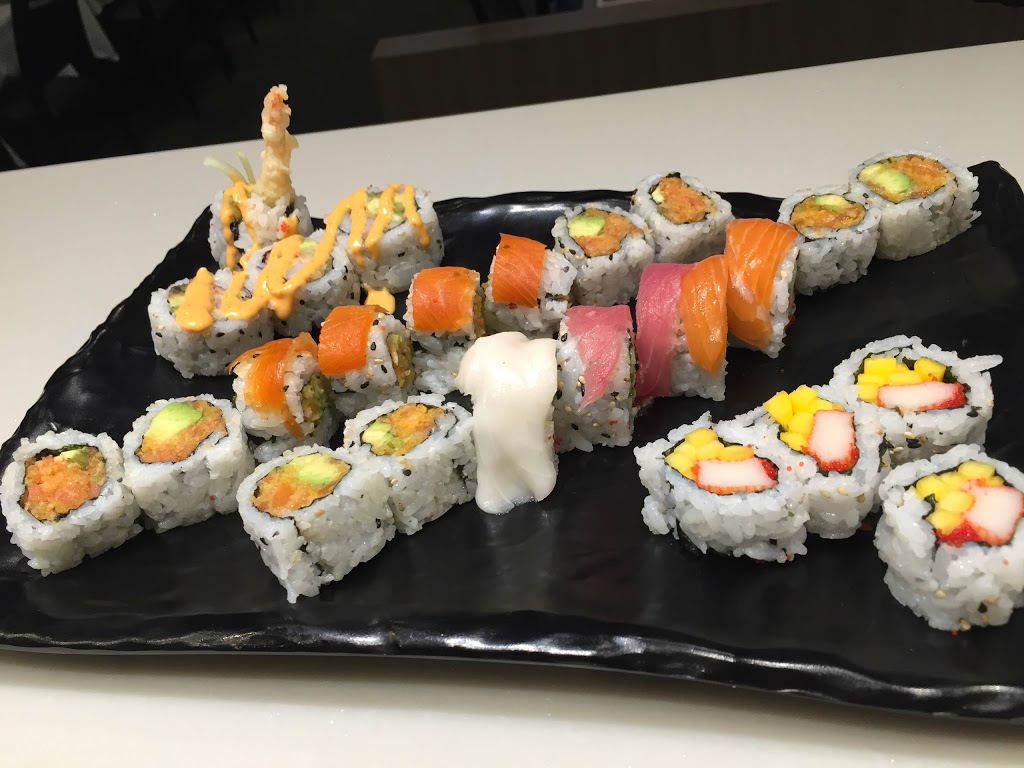 Spoon & Fork | 130 Park Pl Blvd, Barrie, ON L4N 0L1, Canada | Phone: (705) 733-8838