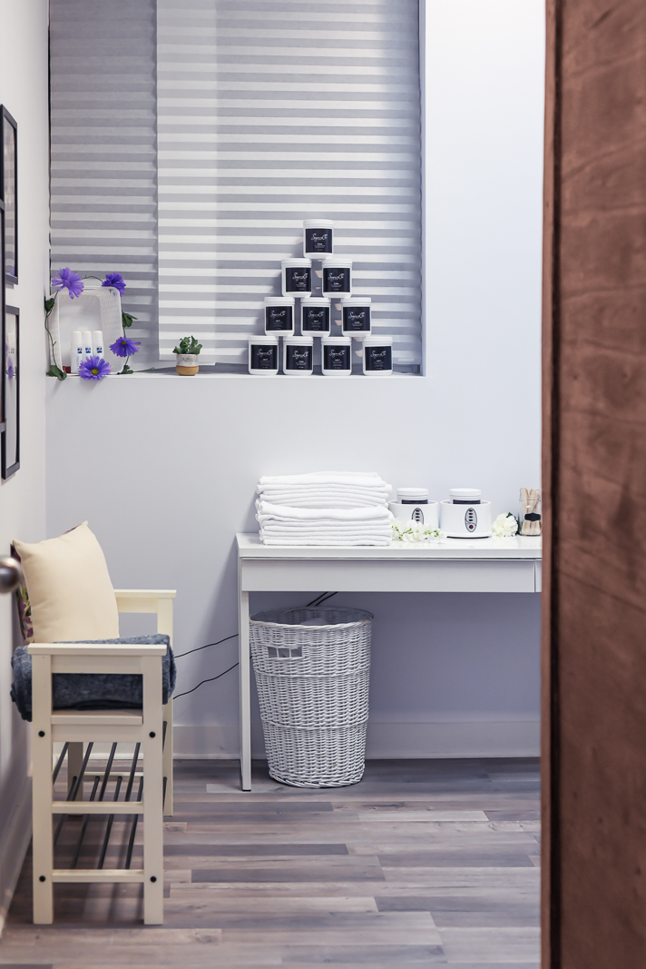 Lovely Sugaring | All Genders Services | 1655 Dufferin St 2nd Floor, Suite 204, Toronto, ON M6H 3L9, Canada | Phone: (647) 874-7225
