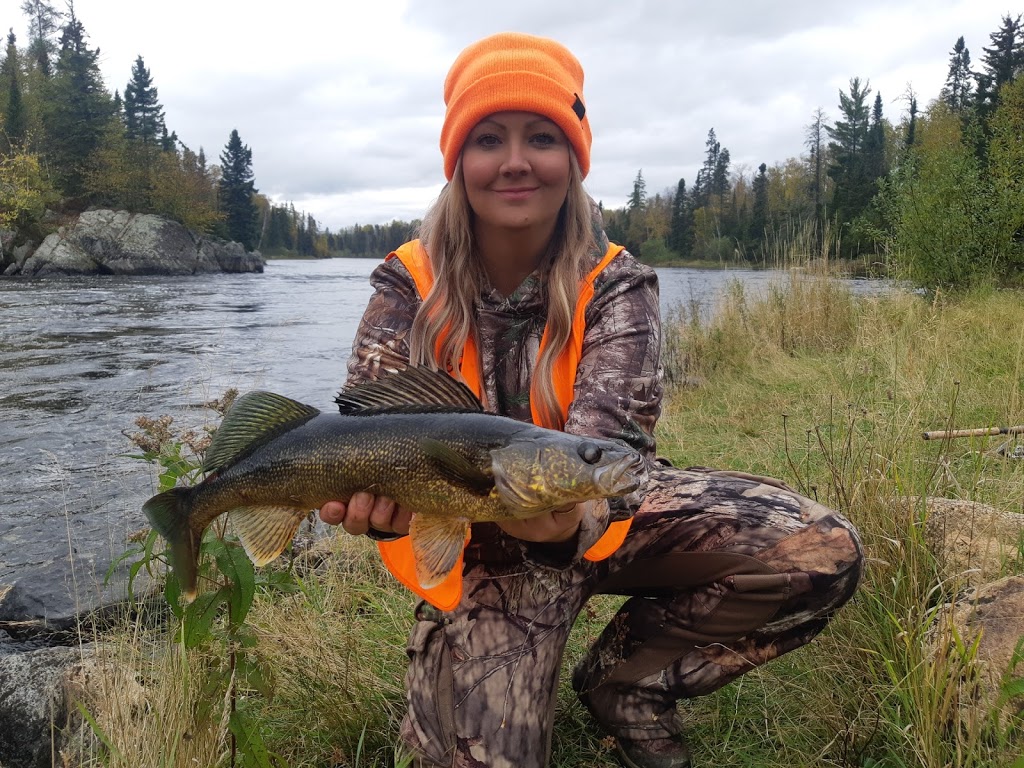Larrys Baits | 4795 HWY 11-17, Kakabeka Falls, ON P0T 1W0, Canada | Phone: (807) 473-9321