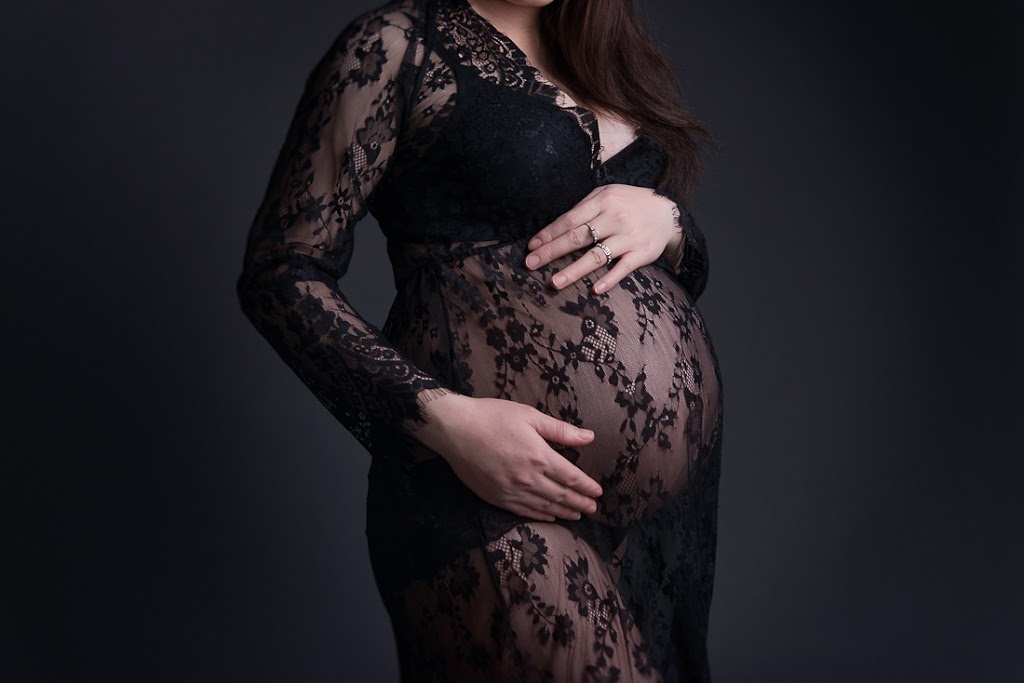 Lucy Literna Photography | 18 Albert Lewis St, Markham, ON L6B 0P6, Canada | Phone: (647) 792-7701