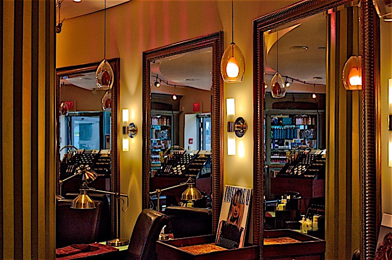 Wiesia Salon & Spa | 2121 Lake Shore Blvd W Unit 8, Etobicoke, ON M8V 4E9, Canada | Phone: (416) 255-5772