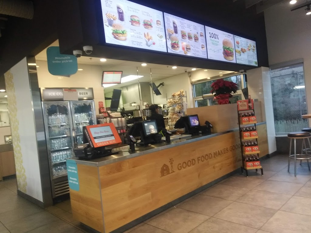 A&W Canada | 20811 Lougheed Hwy, Maple Ridge, BC V2X 2R2, Canada | Phone: (604) 380-3030