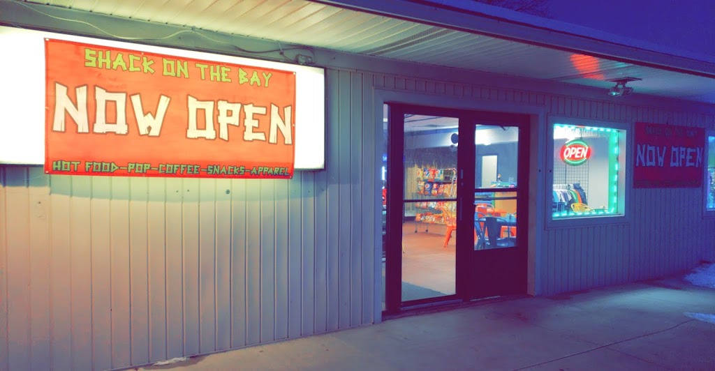 Shack on the Bay | 8089 Dixie Hwy, Ira Township, MI 48023, USA | Phone: (586) 648-7248