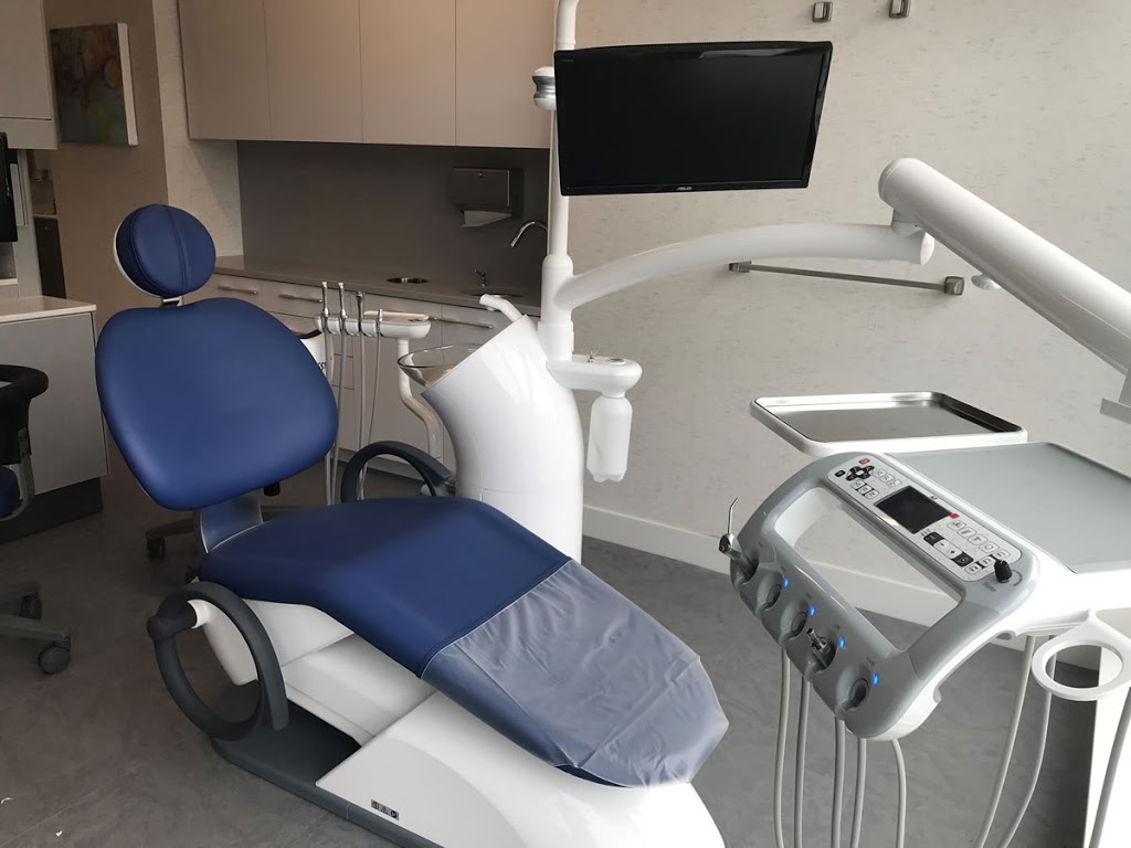 Campus Dentists | 5958 Webber Ln Unit 4, Vancouver, BC V6S 0J9, Canada | Phone: (604) 559-5781