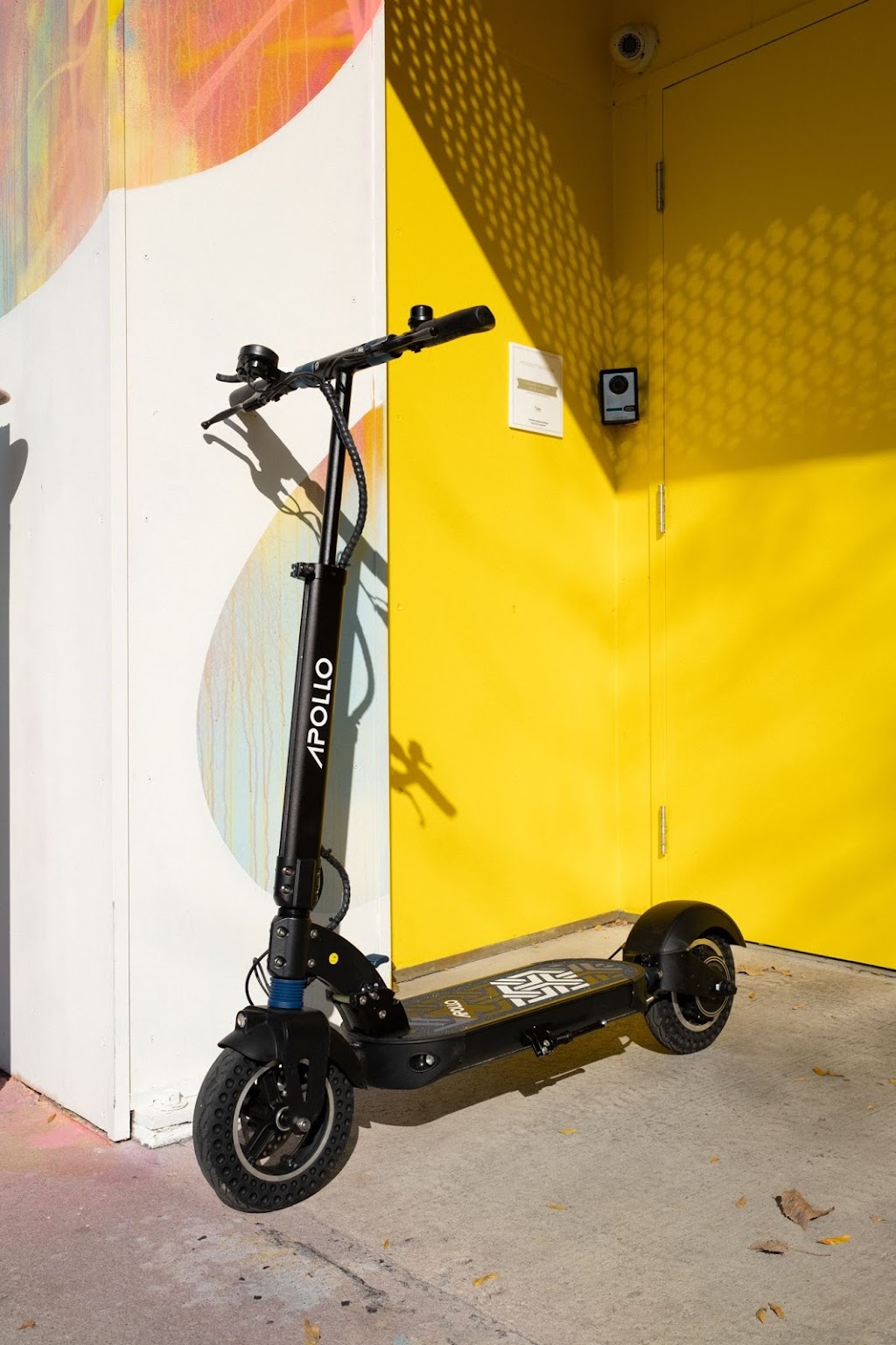 Apollo Scooters | 28 Bathurst St, Toronto, ON M5V 0C6, Canada | Phone: (437) 261-2985