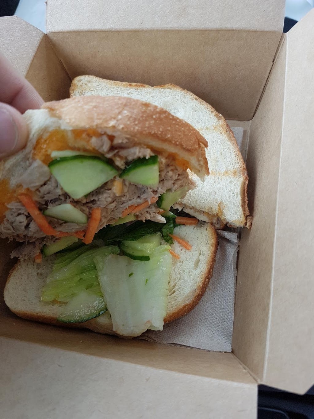 The Chopped Leaf | 3-547 Cundles Rd E, Barrie, ON L4M 0J9, Canada | Phone: (705) 726-2000