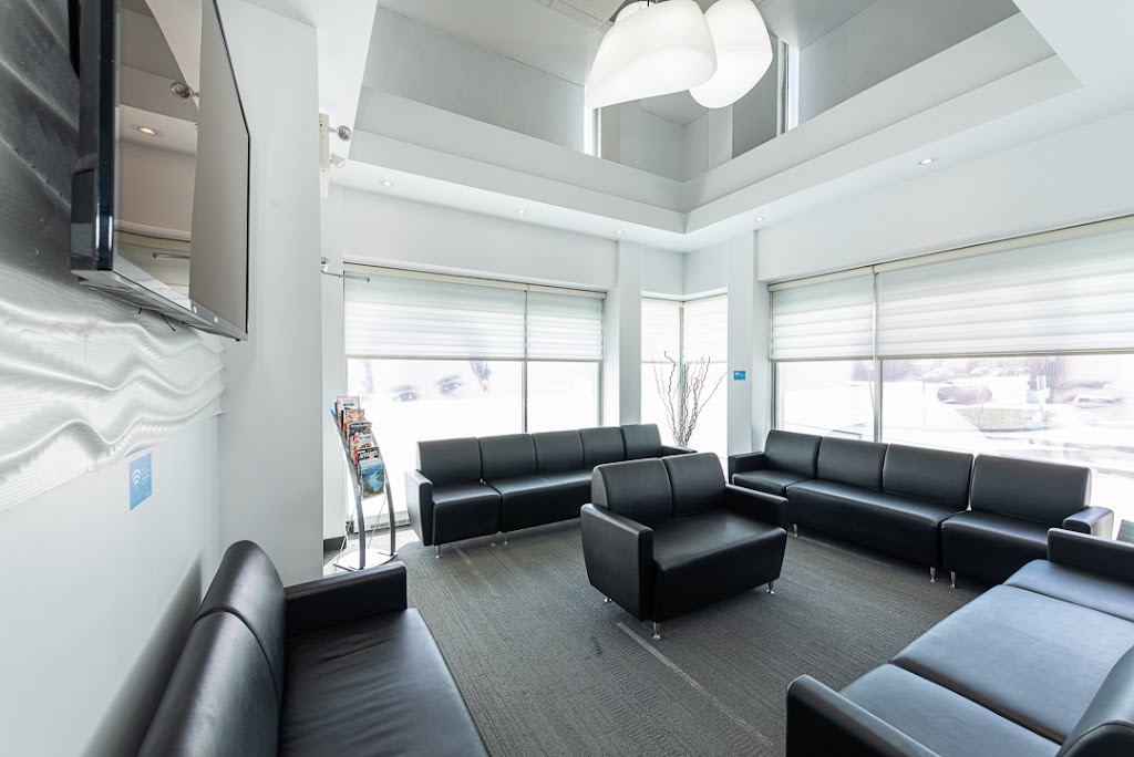 Centres dentaires Lapointe - Sherbrooke | 1405 Rue King O, Sherbrooke, QC J1J 2C1, Canada | Phone: (800) 527-6468