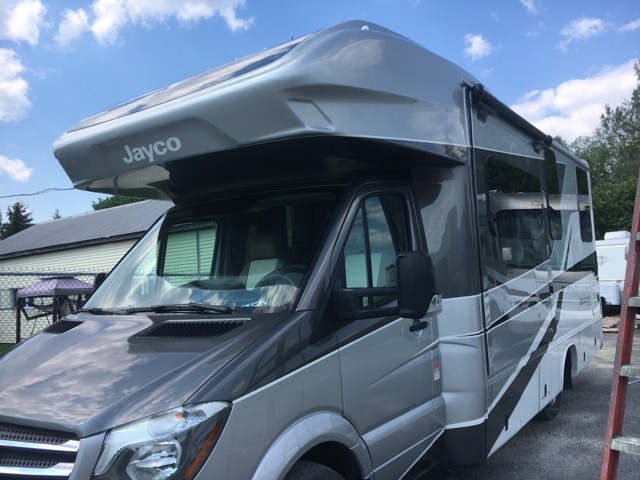 VR Fleury | 1705 Rang Charlotte, Saint-Simon-de-Bagot, QC J0H 1Y0, Canada | Phone: (450) 779-1577