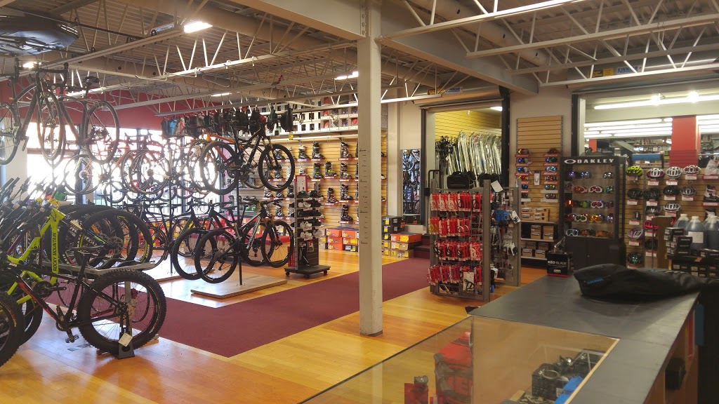 Devault La Source Du Sport | 613 Rue Notre-Dame, Repentigny, QC J6A 2V3, Canada | Phone: (450) 581-5844