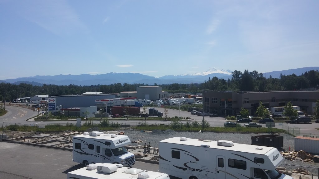 Four Seasons RV Rentals | 37117 N Parallel Rd, Abbotsford, BC V3G 2H5, Canada | Phone: (604) 556-7138