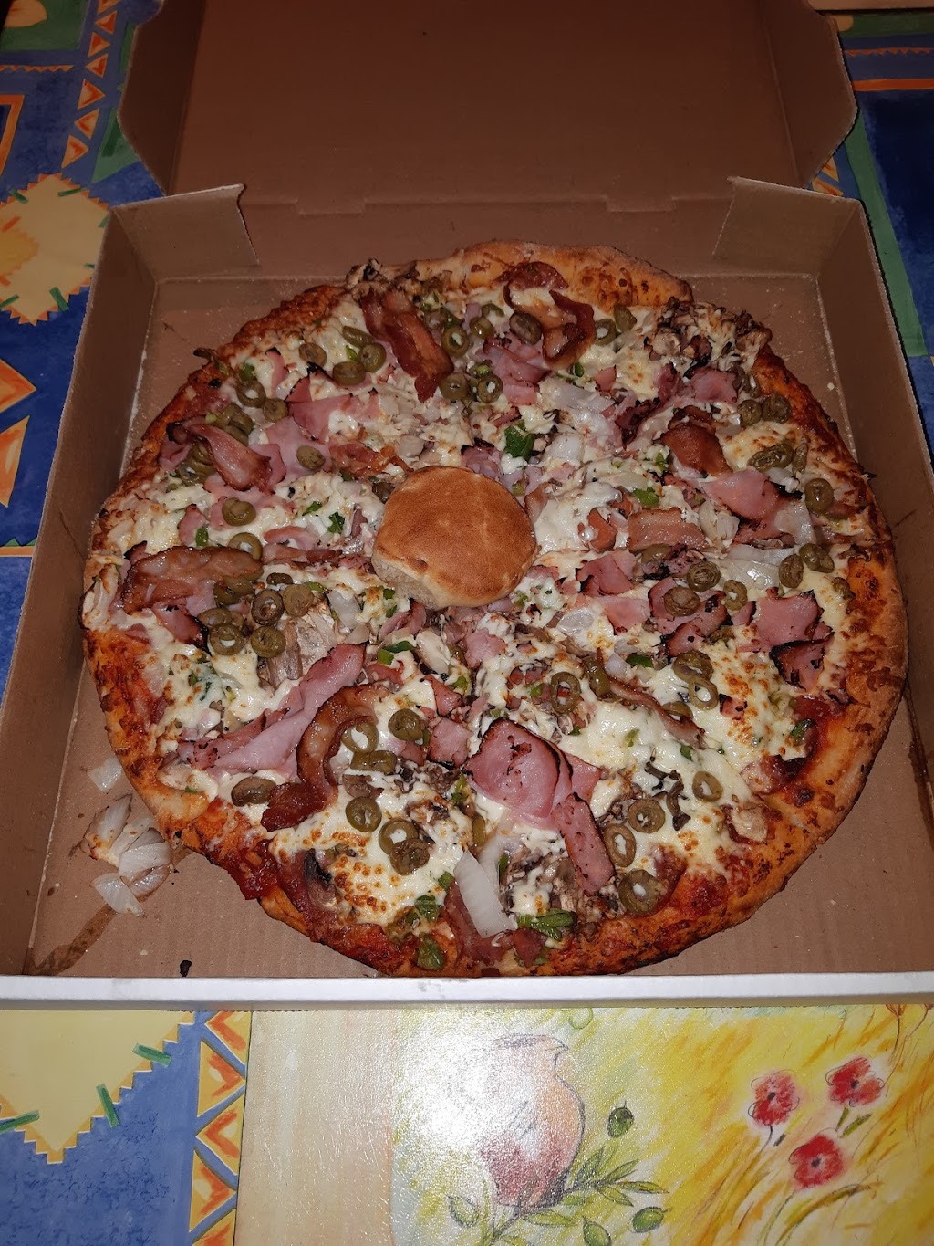 Marmora Pizza | 4 Forsyth St, Marmora, ON K0K 2M0, Canada | Phone: (613) 644-3005