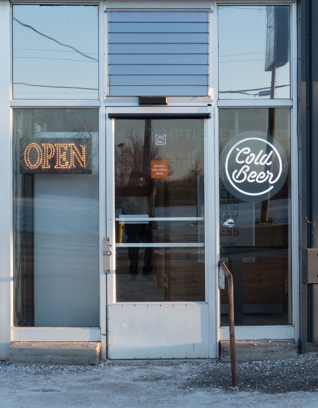 Beer Store 4642 | 75 Lombard St, Smiths Falls, ON K7A 4Y9, Canada | Phone: (613) 283-3895