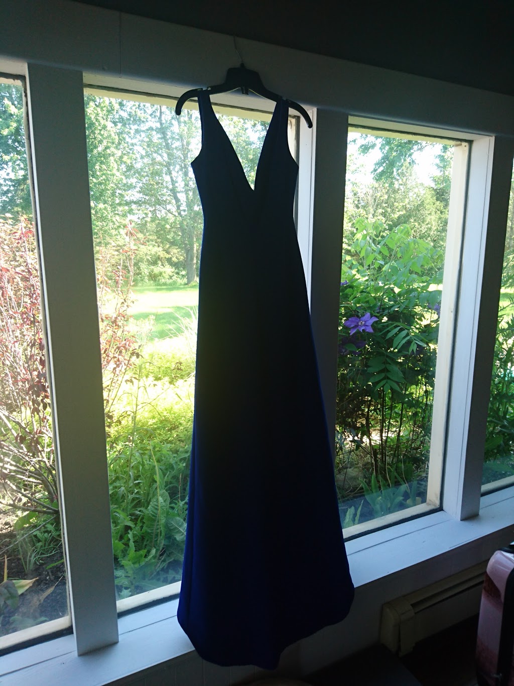 Clean Canada Dry Cleaners | 75 First St, Orangeville, ON L9W 2E7, Canada | Phone: (519) 941-8941