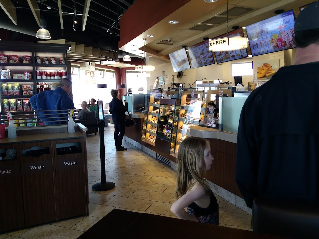 Tim Hortons | 606 W Industrial Rd, Hanna, AB T0J 1P0, Canada | Phone: (403) 854-2948