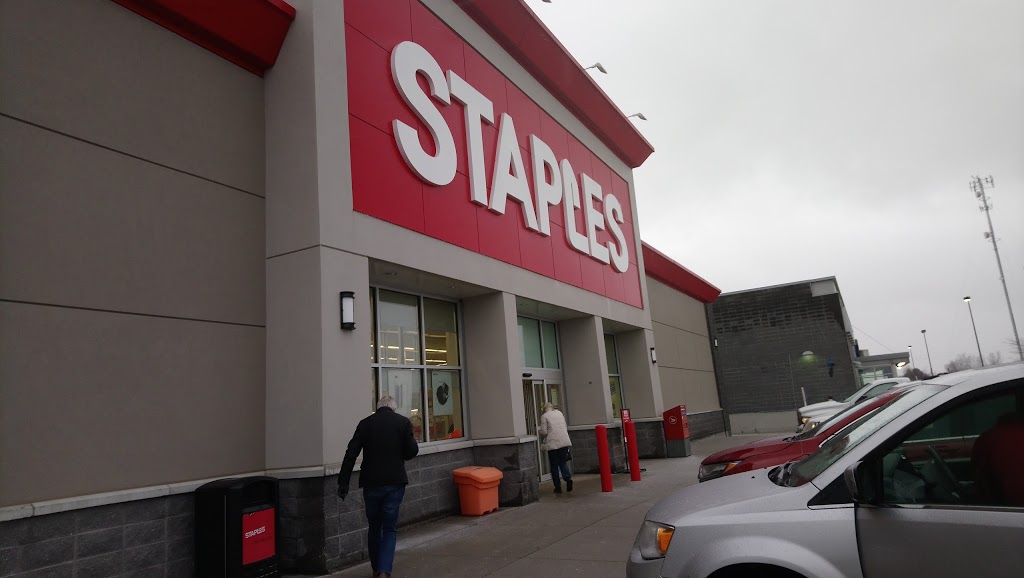Staples London Wonderland | 3080 Wonderland Rd S, London, ON N6L 1A6, Canada | Phone: (519) 690-2049