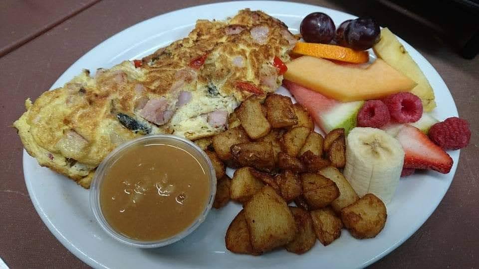 Brasserie Dorion | 275 Bd Harwood, Vaudreuil-Dorion, QC J7V 1Y3, Canada | Phone: (450) 424-9631