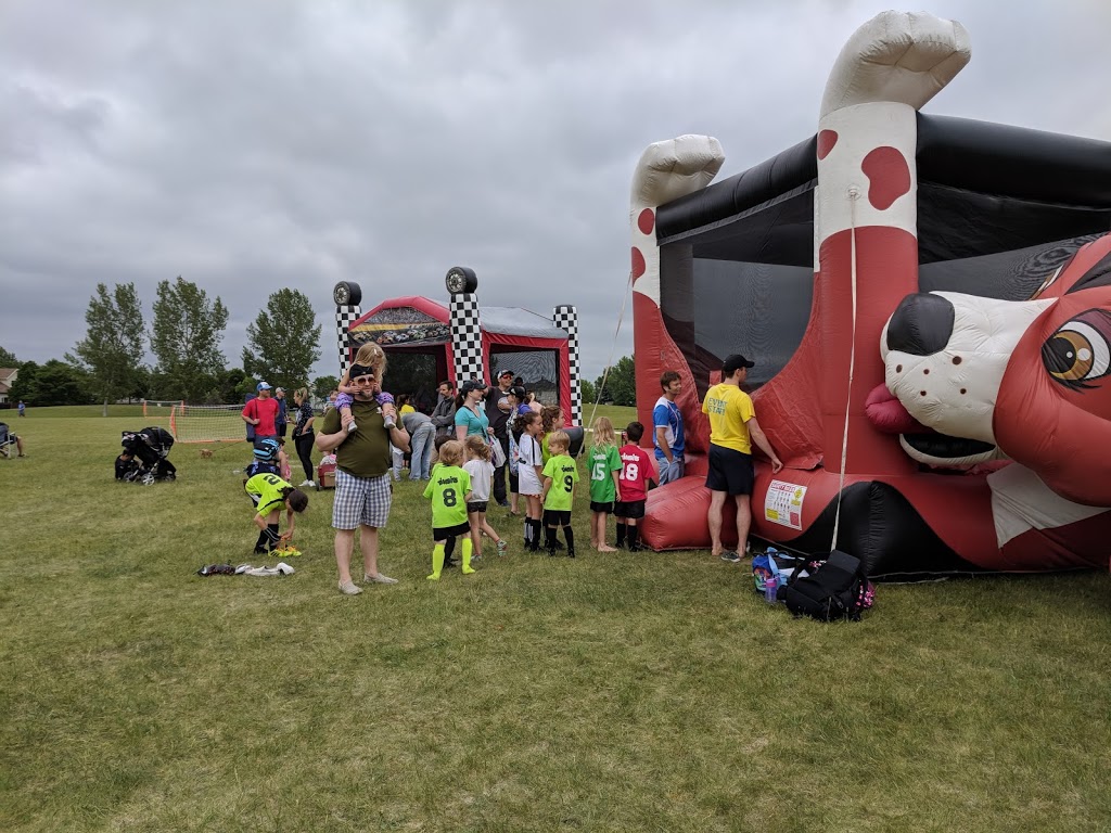 Seigneurie Park | 175 De la Seigneurie Blvd, Winnipeg, MB R3X 1S8, Canada