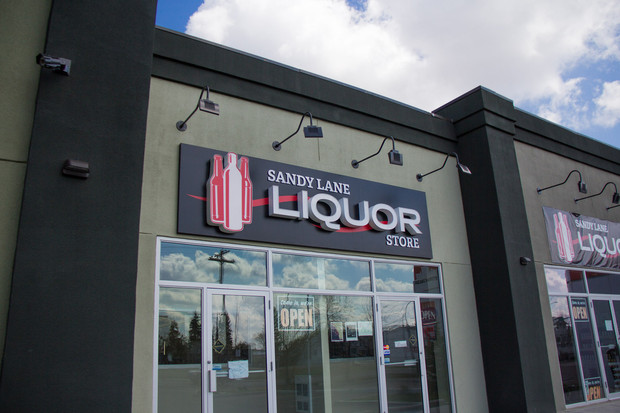 PM Signs Saskatoon | 810 58 St E, Saskatoon, SK S7K 5Z4, Canada | Phone: (306) 934-8812