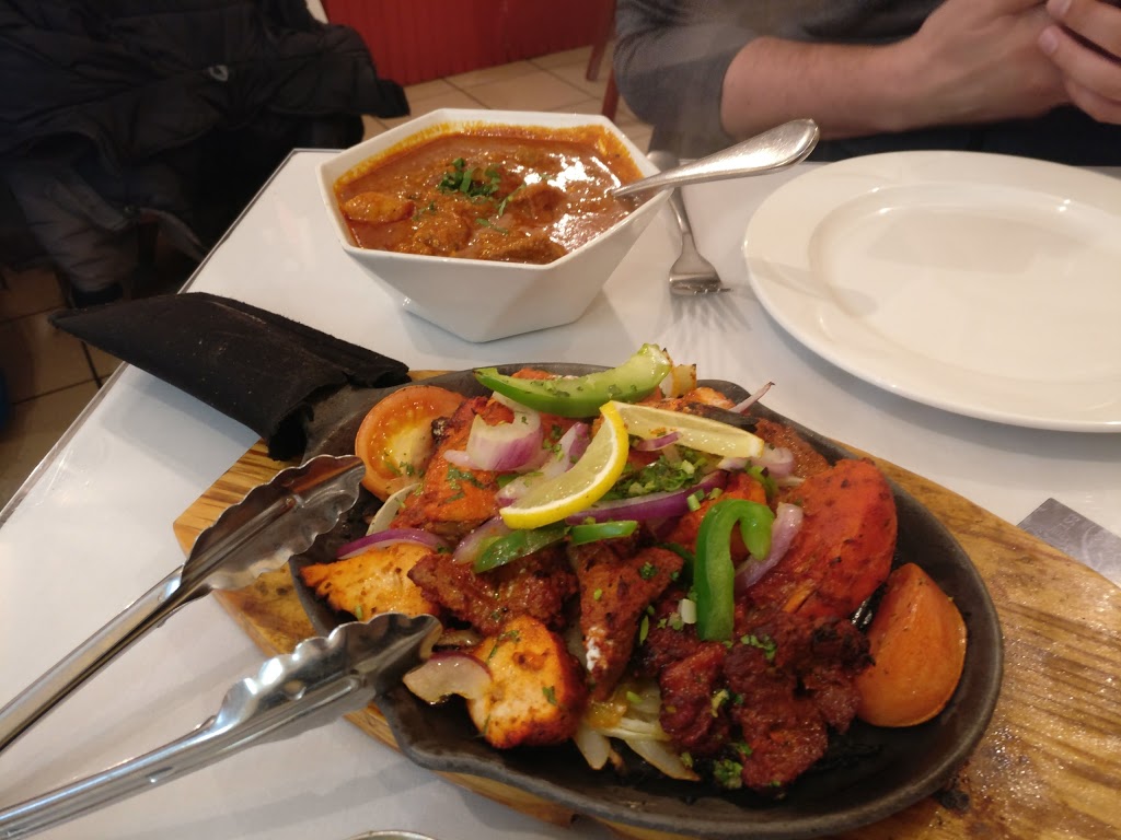 Mias Indian Cuisine | 917 Richmond Rd, Ottawa, ON K2A 0G8, Canada | Phone: (613) 695-3333