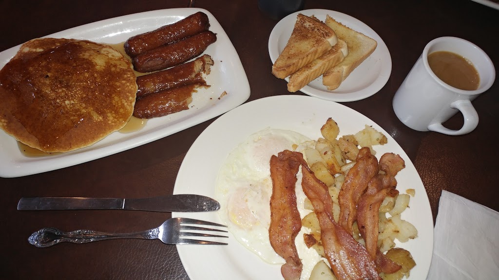 Melinas Family Restaurant | 115 Main St W, Port Colborne, ON L3K 3V3, Canada | Phone: (905) 835-2755