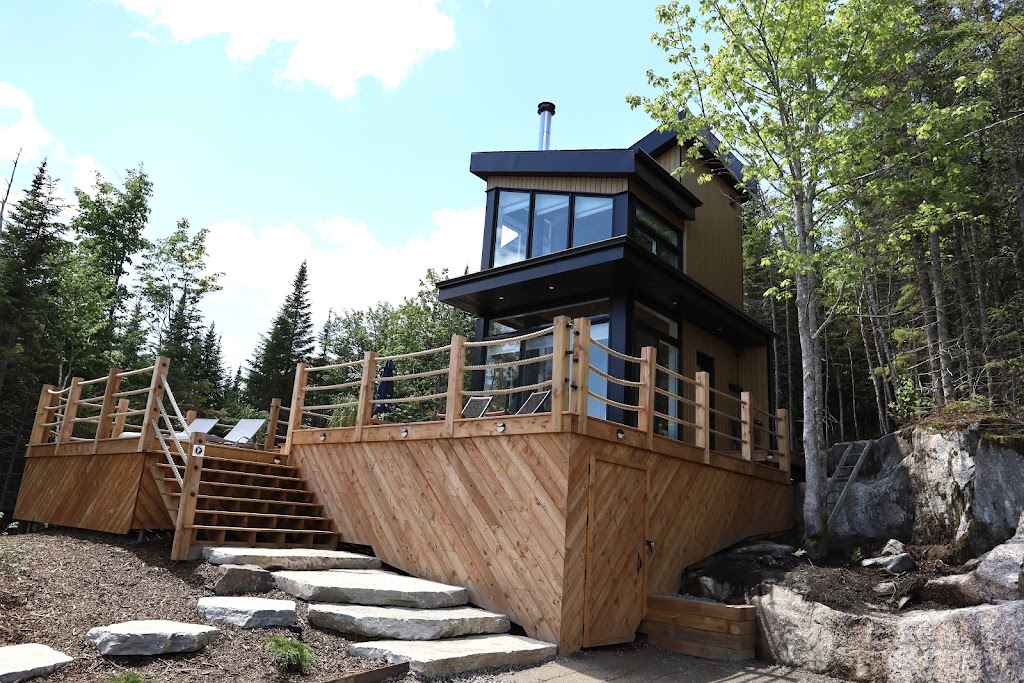 Le Panörama | 33, chemin de lOurs Noir Domaine Maelström, Lac-Beauport, QC G3B 1B3, Canada | Phone: (418) 802-3475