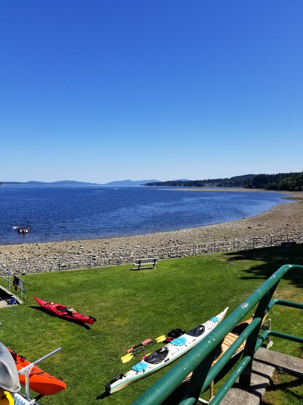 Transfer Beach Park | Captain Tristan de Konnick Way, Ladysmith, BC V9G, Canada | Phone: (250) 245-6400