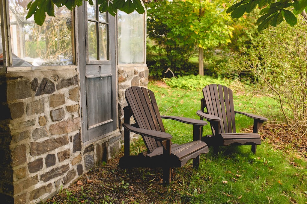 La maison aux coquillages | 168 Av. Morel, Kamouraska, QC G0L 1M0, Canada | Phone: (418) 308-1844