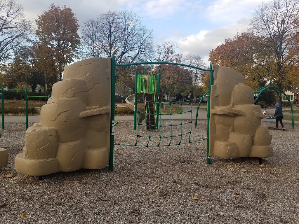 Silverhill Park | 70 Silverhill Dr, Toronto, ON M9B, Canada | Phone: (416) 338-4386