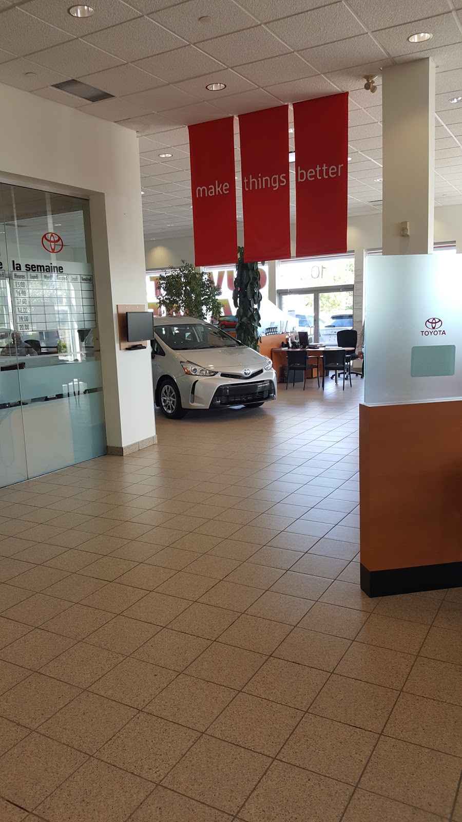Spinelli Toyota Pointe-Claire | 10 Av. Auto Plaza, Pointe-Claire, QC H9R 3H9, Canada | Phone: (514) 694-1510
