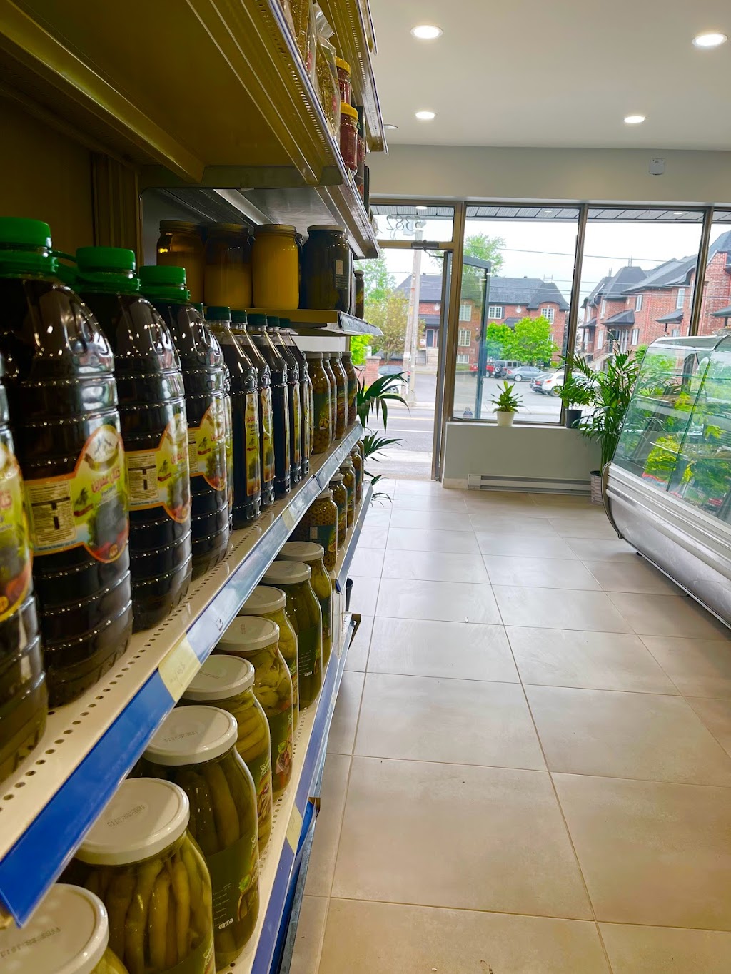 Marché Hanin | 5382 Boulevard des Laurentides, Laval, QC H7K 2J8, Canada | Phone: (450) 622-4222