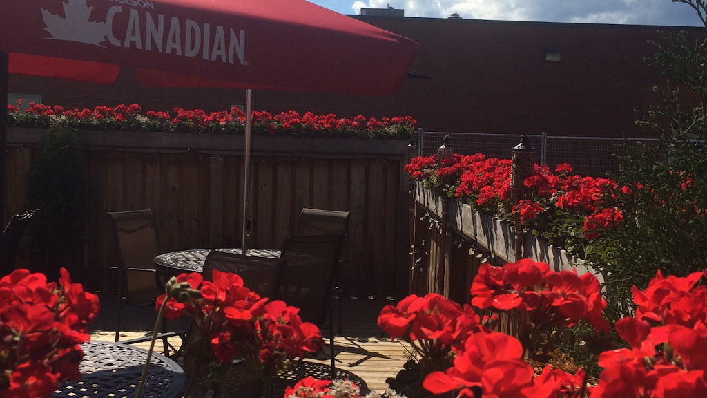 Naxos Grill & Bar | 610 Arthur St W, Thunder Bay, ON P7E 5R8, Canada | Phone: (807) 475-3886