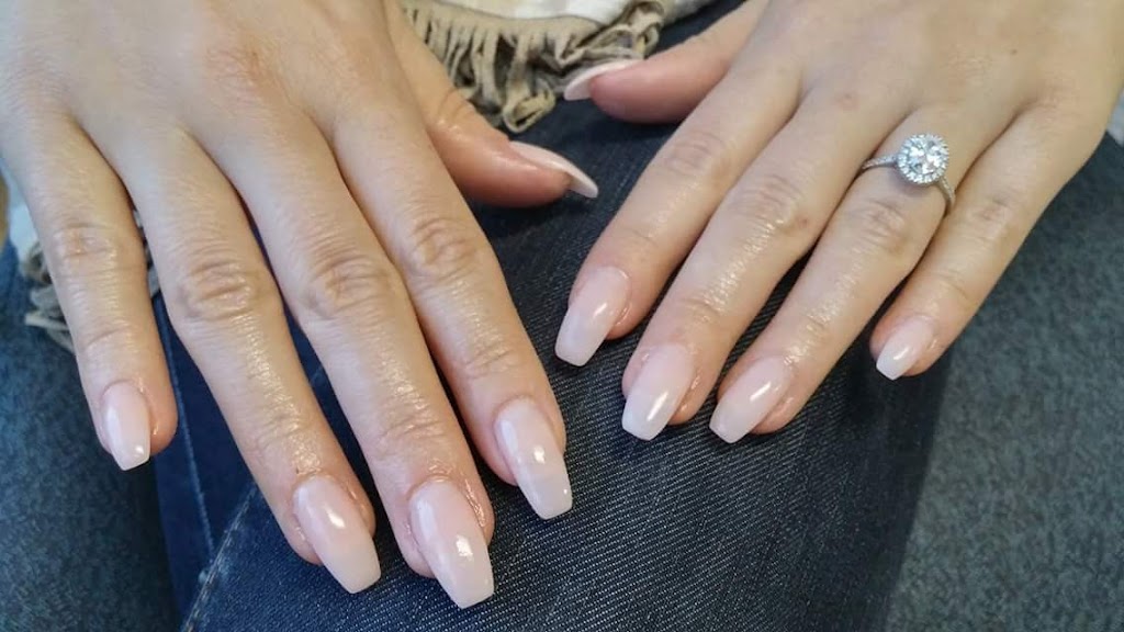 Mes créations LG | 227 Rue Villeneuve, Mont-Saint-Hilaire, QC J3H 5A5, Canada | Phone: (438) 396-8499