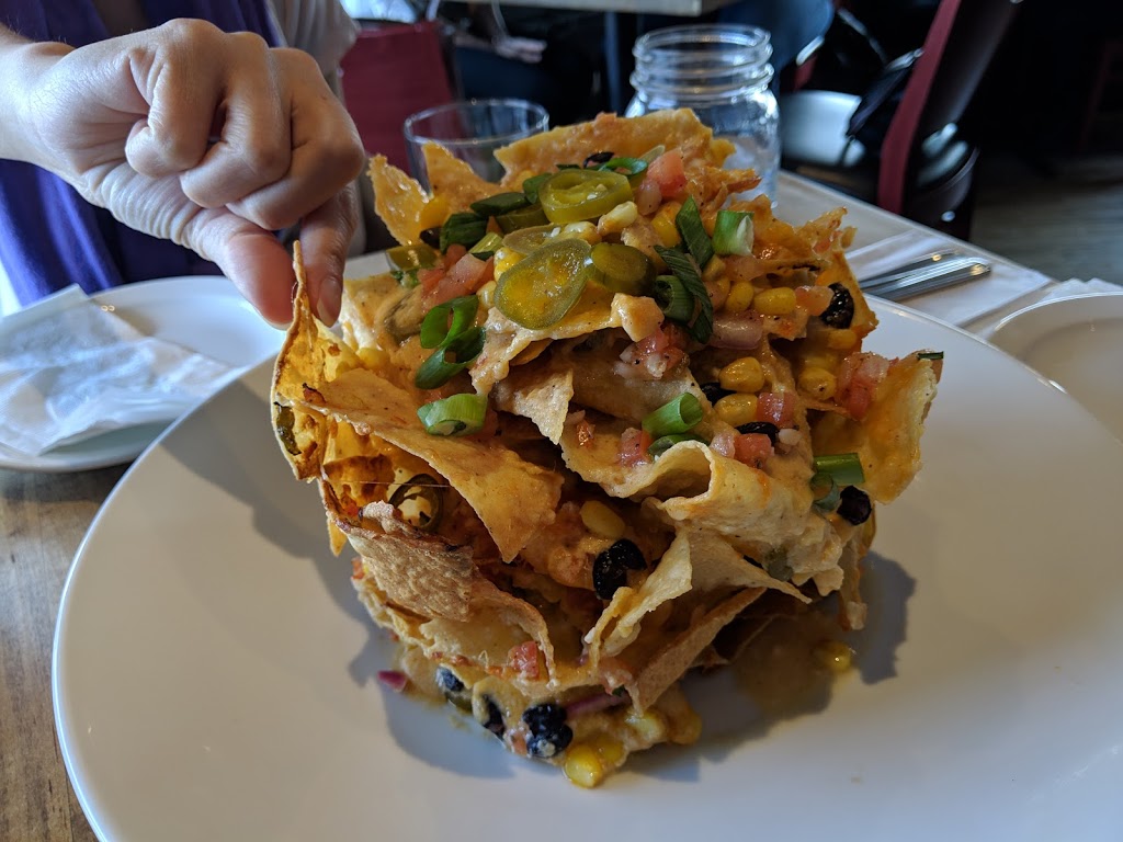 Junction 59 Roadhouse | 1615 Regent Ave W # 200, Winnipeg, MB R2C 5C6, Canada | Phone: (204) 654-3345