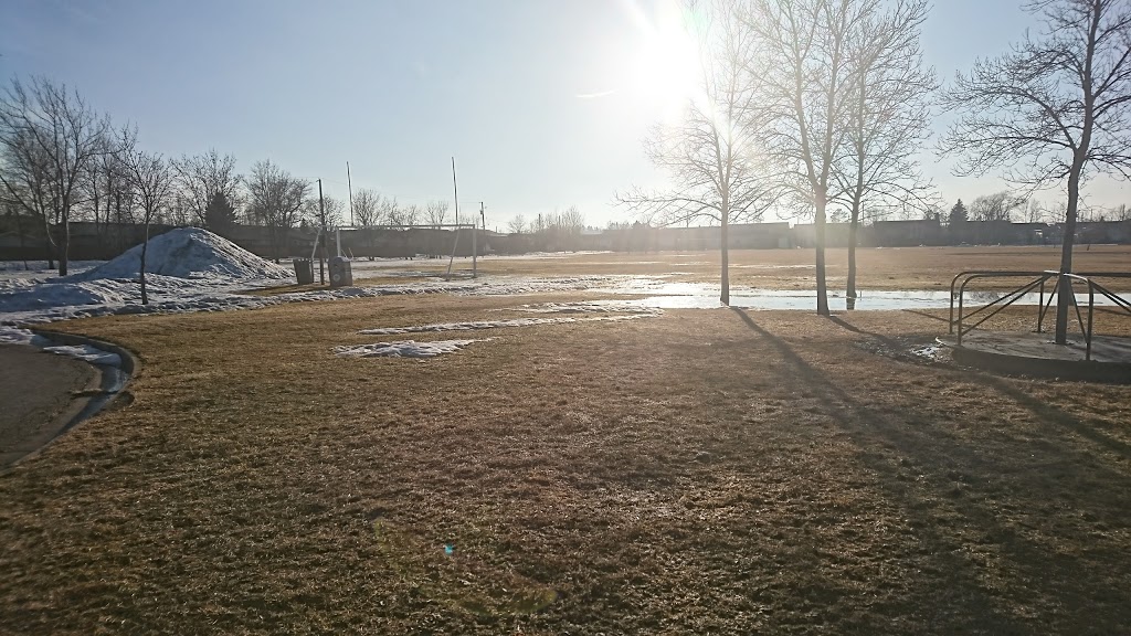 Lions Park | 900 Gilmour St, Morden, MB R6M 1K3, Canada | Phone: (204) 822-5431