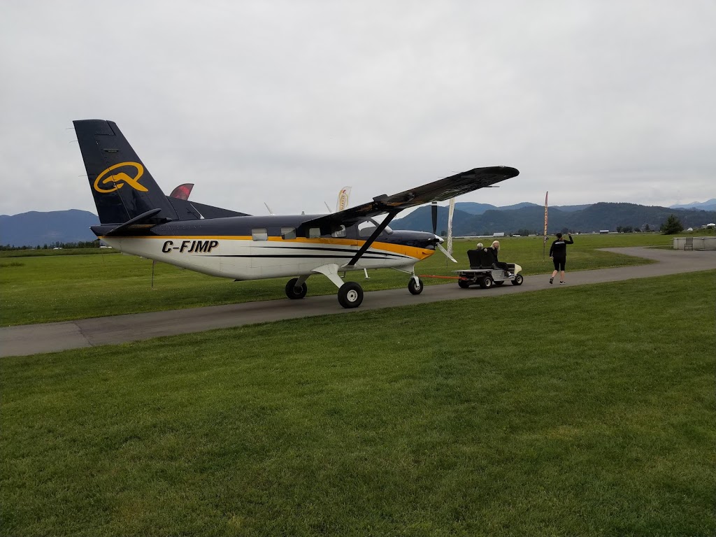 Skydive Vancouver | 5112 Gladwin Rd, Abbotsford, BC V4X 1X8, Canada | Phone: (604) 327-5867