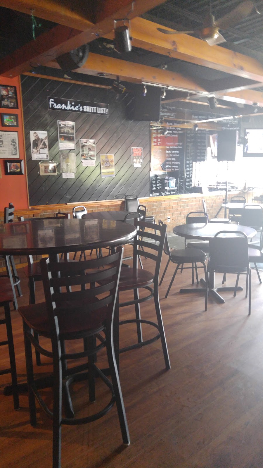 Frankies | 170 Brantwood Park Road, Brantford, ON N3P 1N7, Canada | Phone: (519) 751-8962