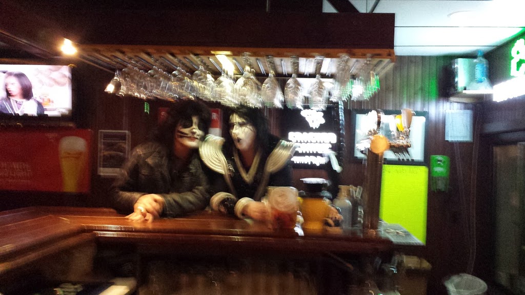 Legendz Pub | 5529 ON-62, Belleville, ON K8N 4Z7, Canada | Phone: (613) 779-7888