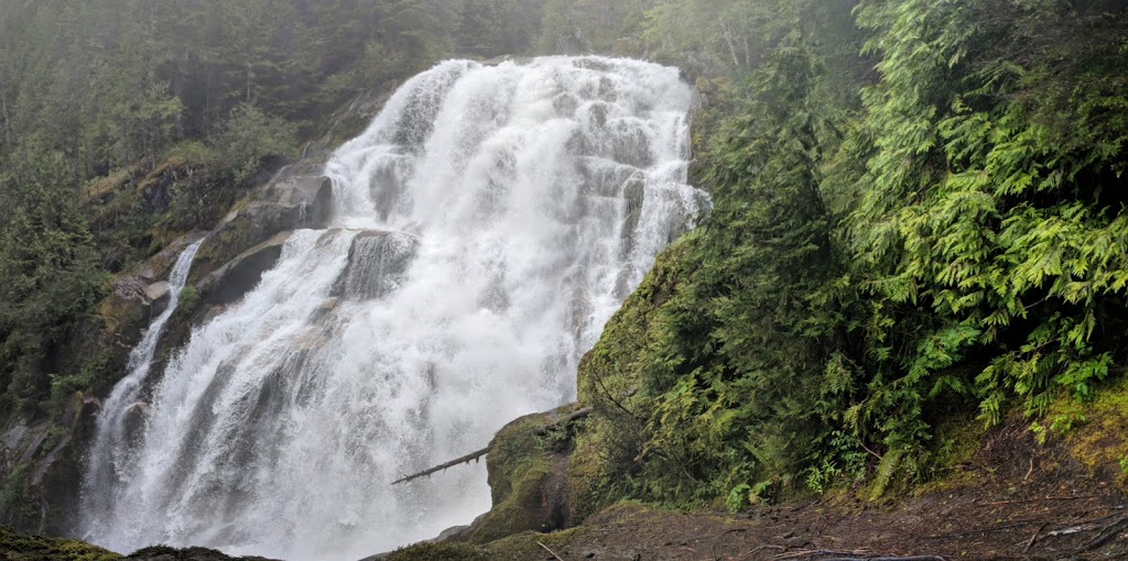 Crooked Falls | Squamish-Lillooet D, BC V0N, Canada