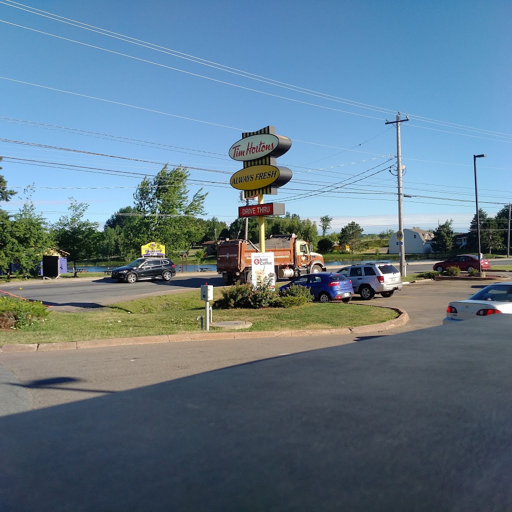 Tim Hortons | 4484 Upper, Main St, Oxford, NS B0M 1P0, Canada | Phone: (902) 447-3338